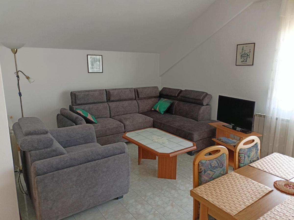 Apartmani Zokic Kastela Exterior photo