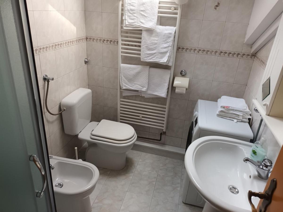 Apartmani Zokic Kastela Exterior photo