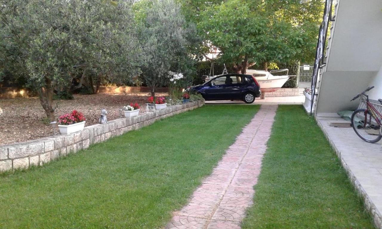 Apartmani Zokic Kastela Exterior photo